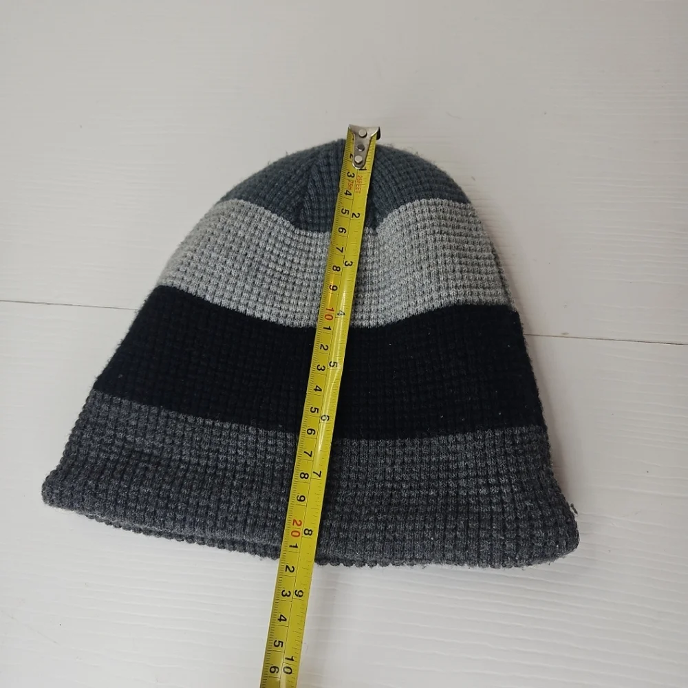 🎁Color Block Casual Solid Unisex Beanie Knitting Hat Winter Black Gray One Size - Picture 10 of 14